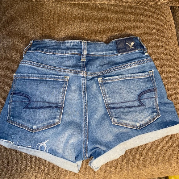 American Eagle Outfitters Super Stretch Hi-Rise Shortie Shorts size 0. - Picture 3 of 3